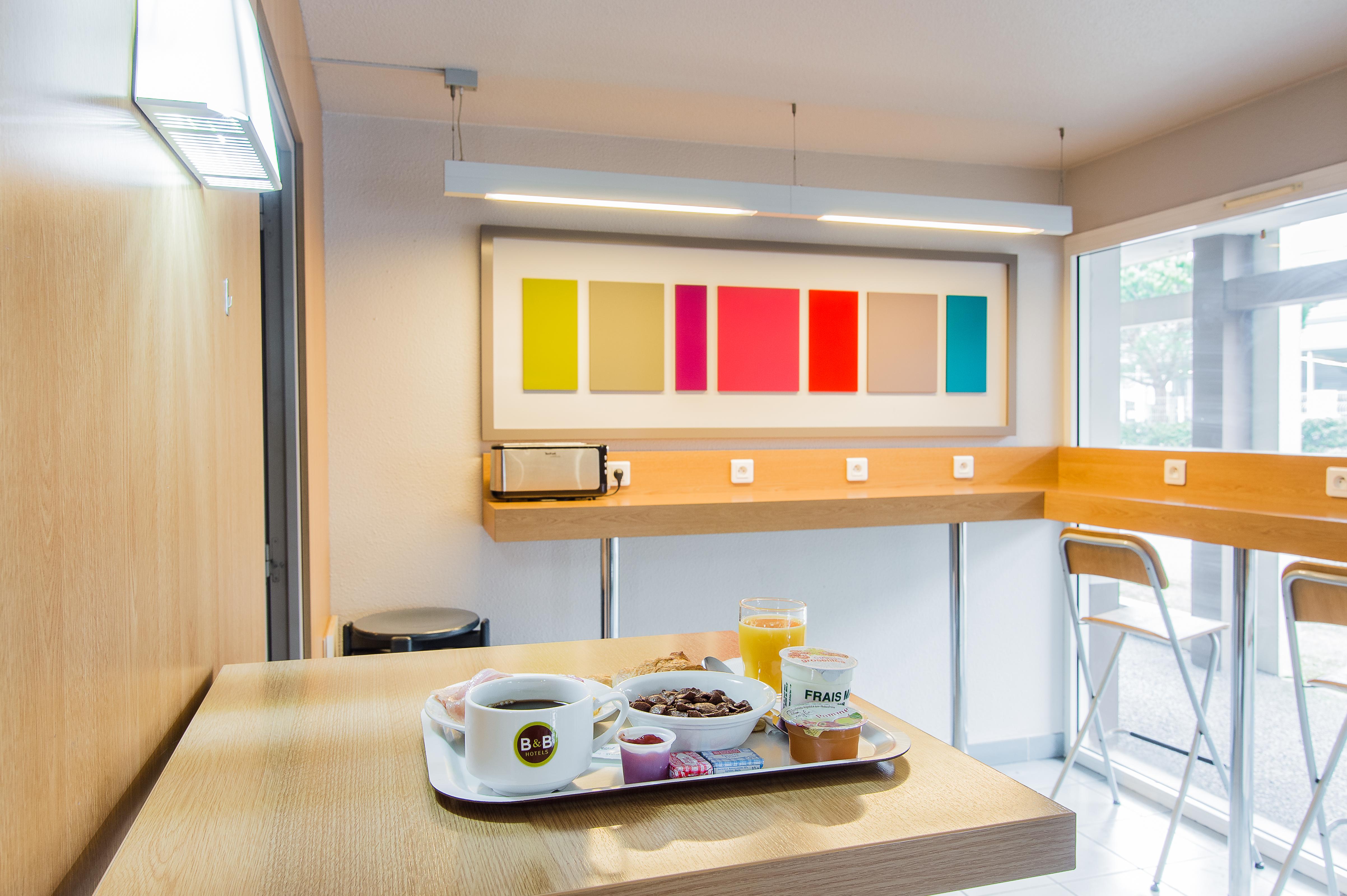 B&B Hotel Bordeaux Merignac Hotel De Ville Экстерьер фото