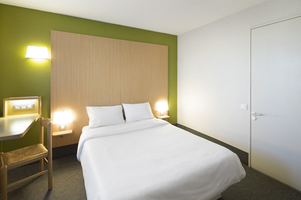B&B Hotel Bordeaux Merignac Hotel De Ville Экстерьер фото